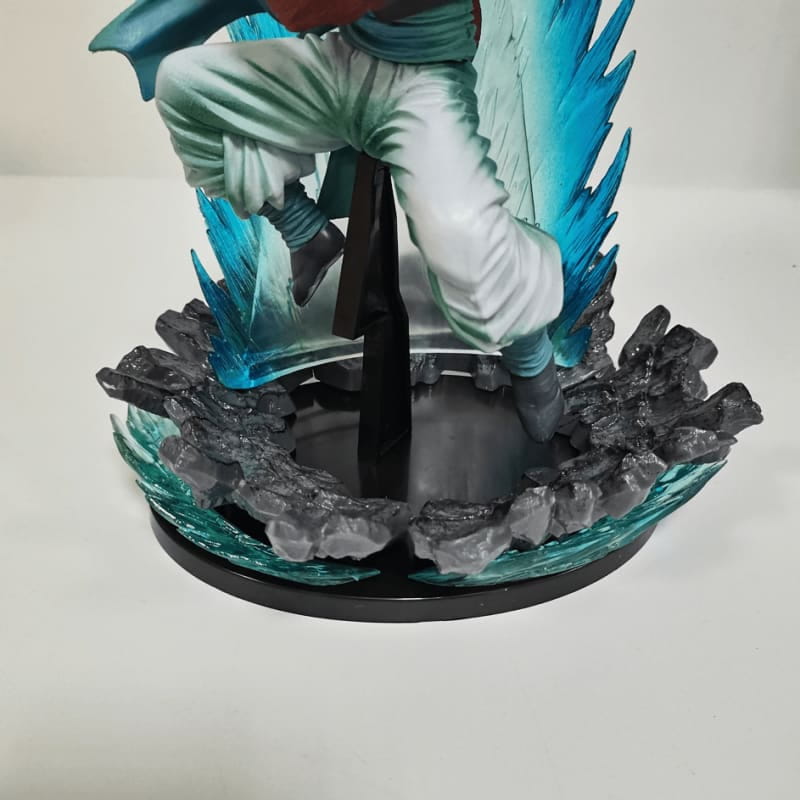 Figurine Gogeta SSJ 4 - Dragon Ball Z™ 2621 Figurine Manga France : N°1 des ventes de figurine en ligne