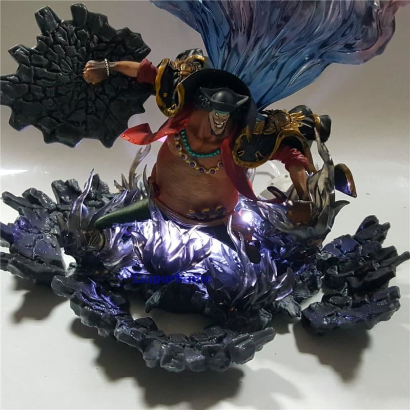 Figurine Marshall D. Teach Ténébreux - One Piece