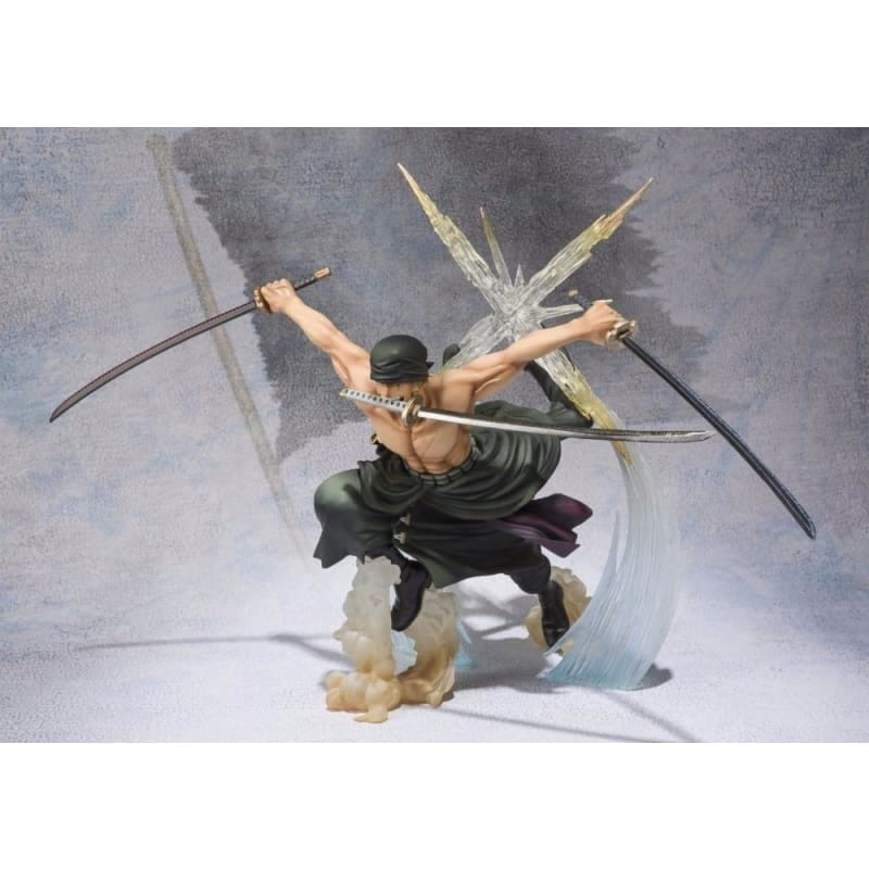 figurine RORONOA zoro one piece